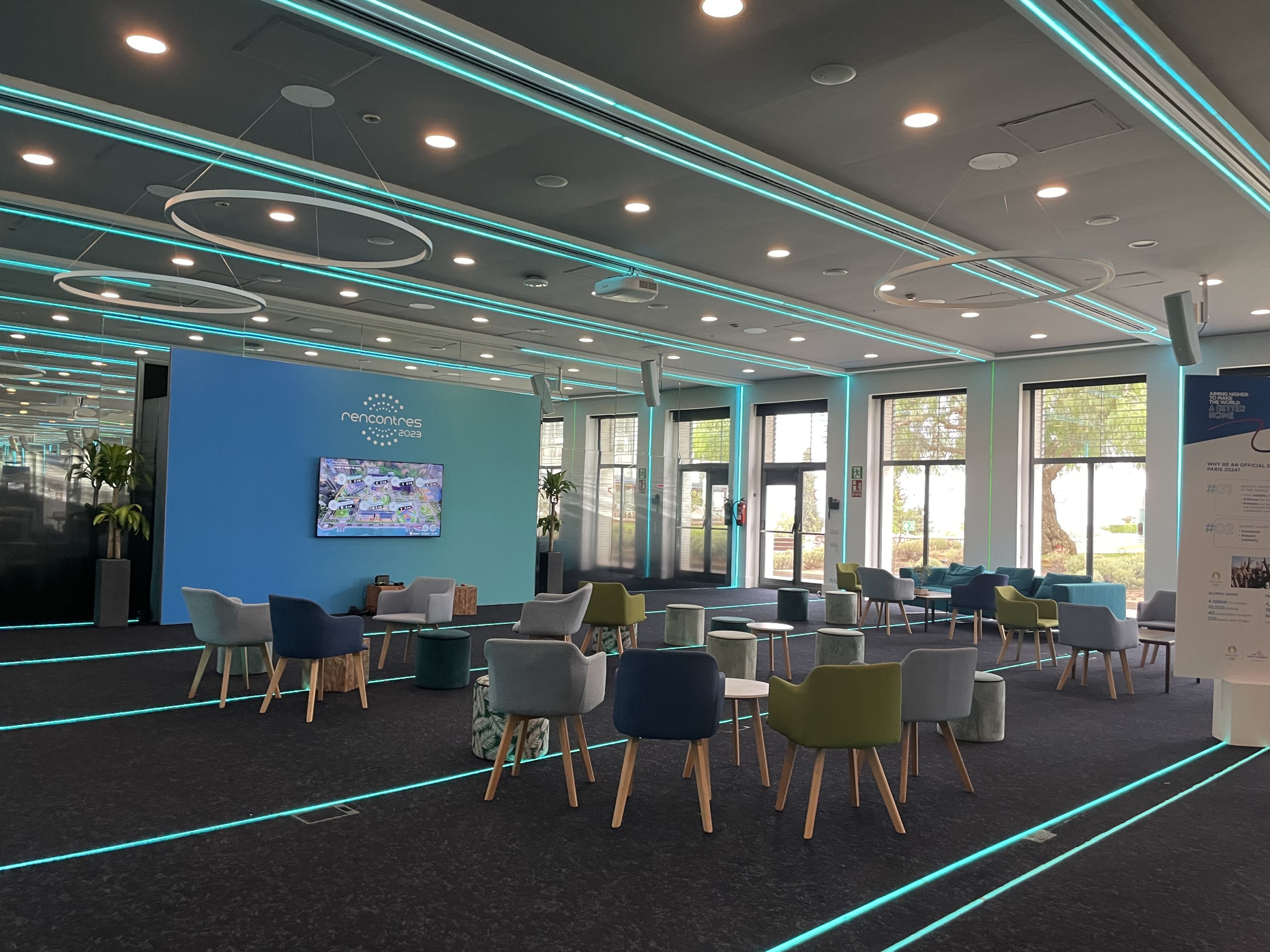 EGG events - Agency - Case story : Saint-Gobain office room